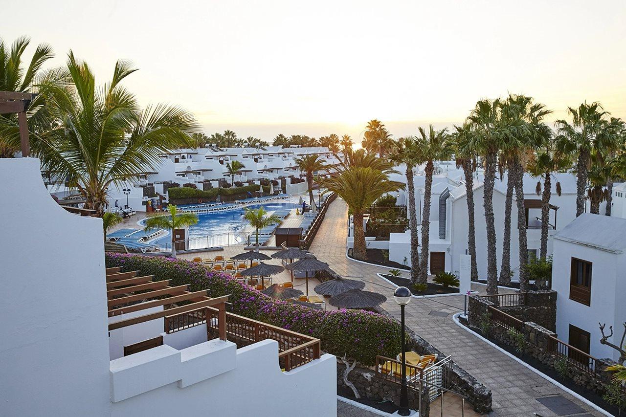 Flamingo Beach Resort Playa Blanca  Exterior foto