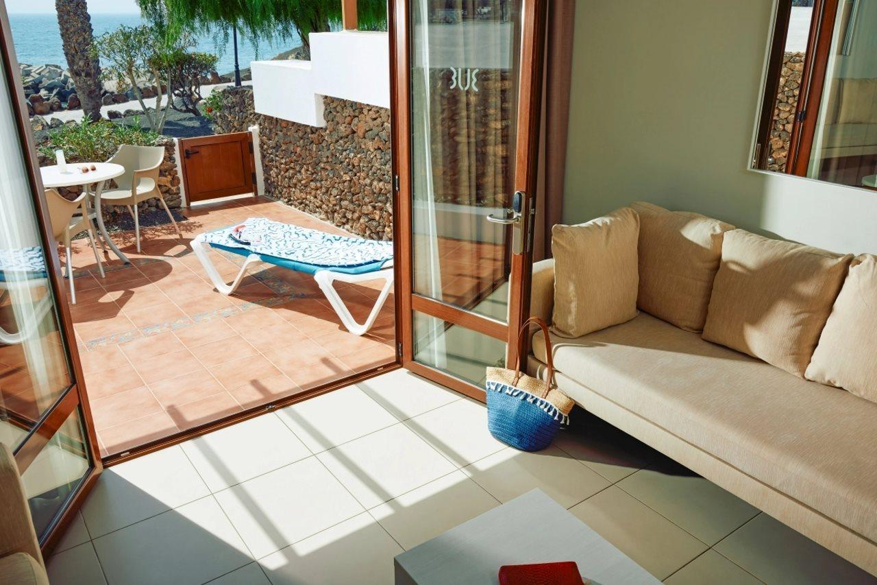 Flamingo Beach Resort Playa Blanca  Exterior foto